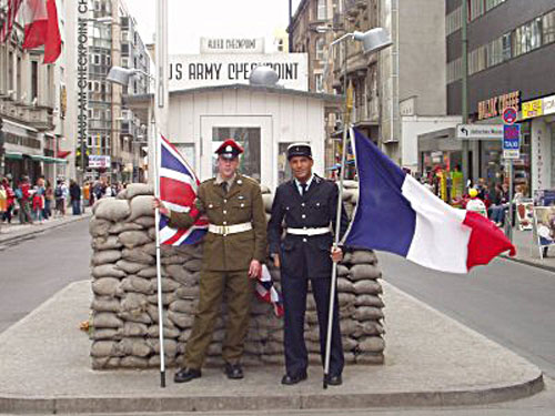 Der Checkpoint Charlie in Berlin