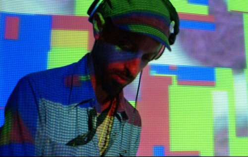 Folcore. Elektronische Musik mit lateinamerikanischen Rhythmen in Barcelona