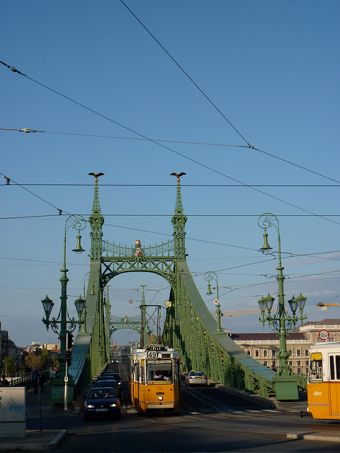 Budapester Design Runde