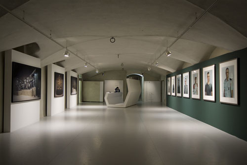 Aufstrebende Talente im Strozzina in Florenz