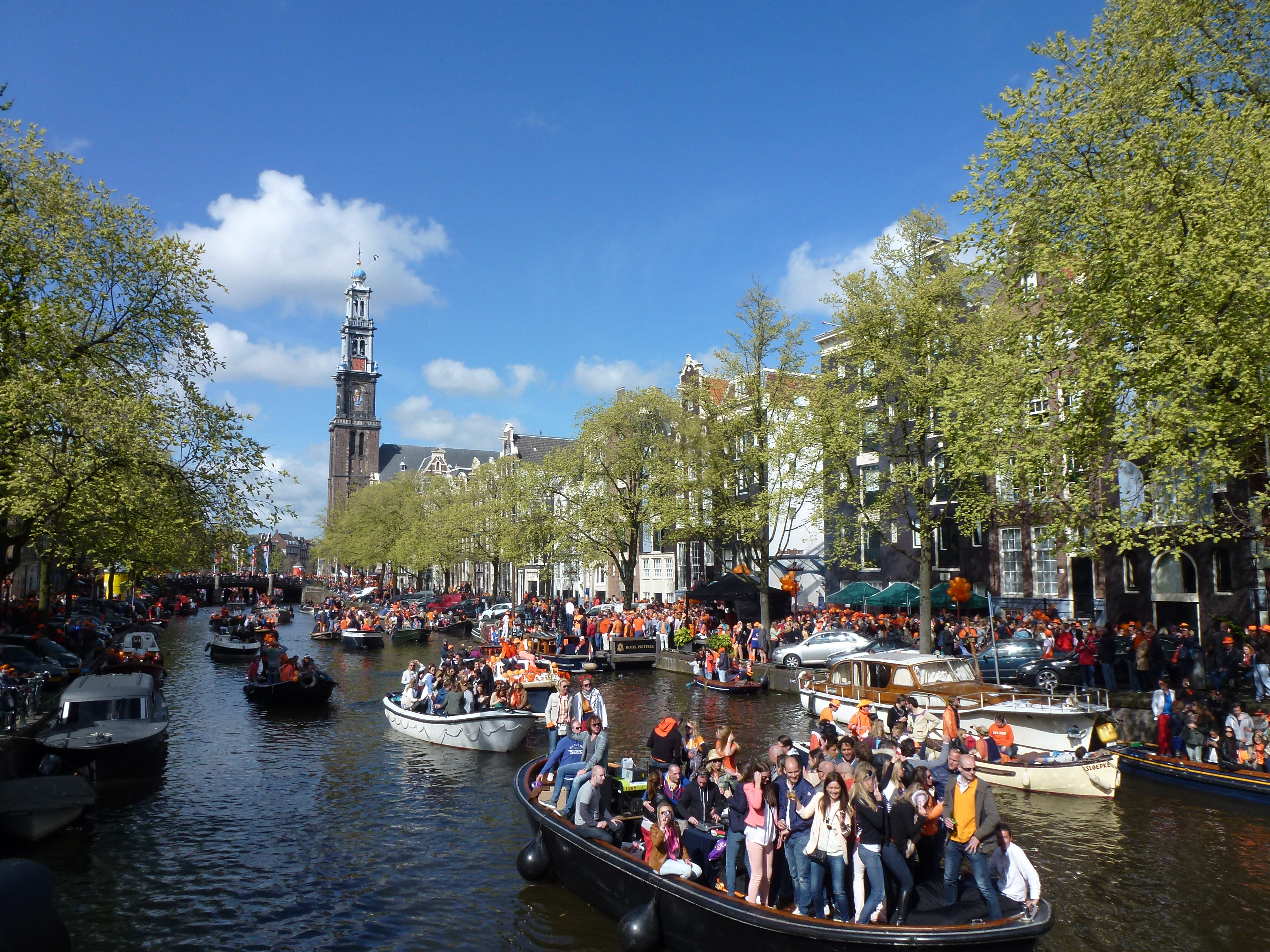 Der Koningsdag in Amsterdam Der Koningsdag in Amsterdam