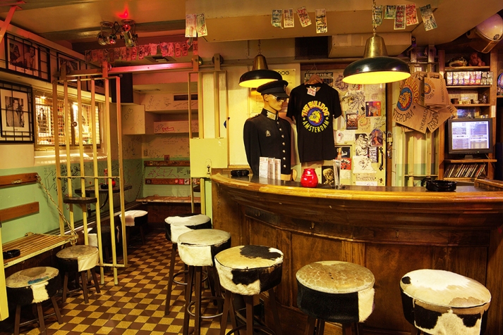 Exklusive Tour zu 3 Coffeeshops in Amsterdam Exklusive Tour zu 3 Coffeeshops in Amsterdam