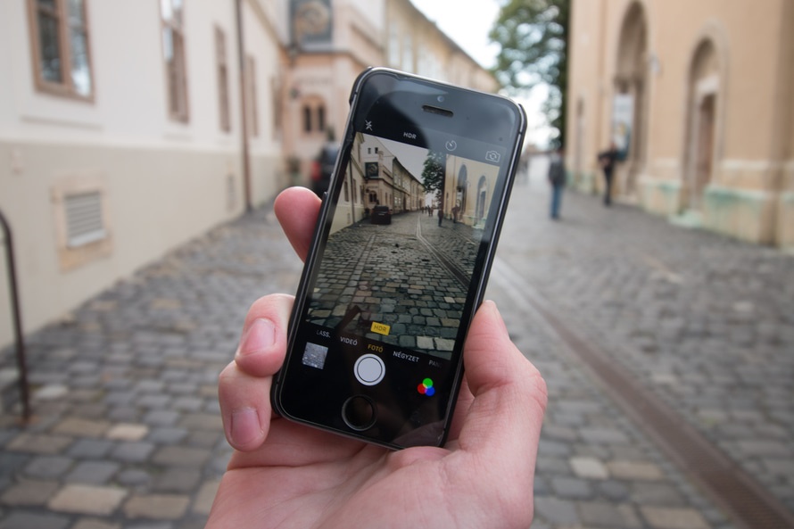 Google Trips: die App, die deine Reisen erleichtert Google Trips: die App, die deine Reisen erleichtert